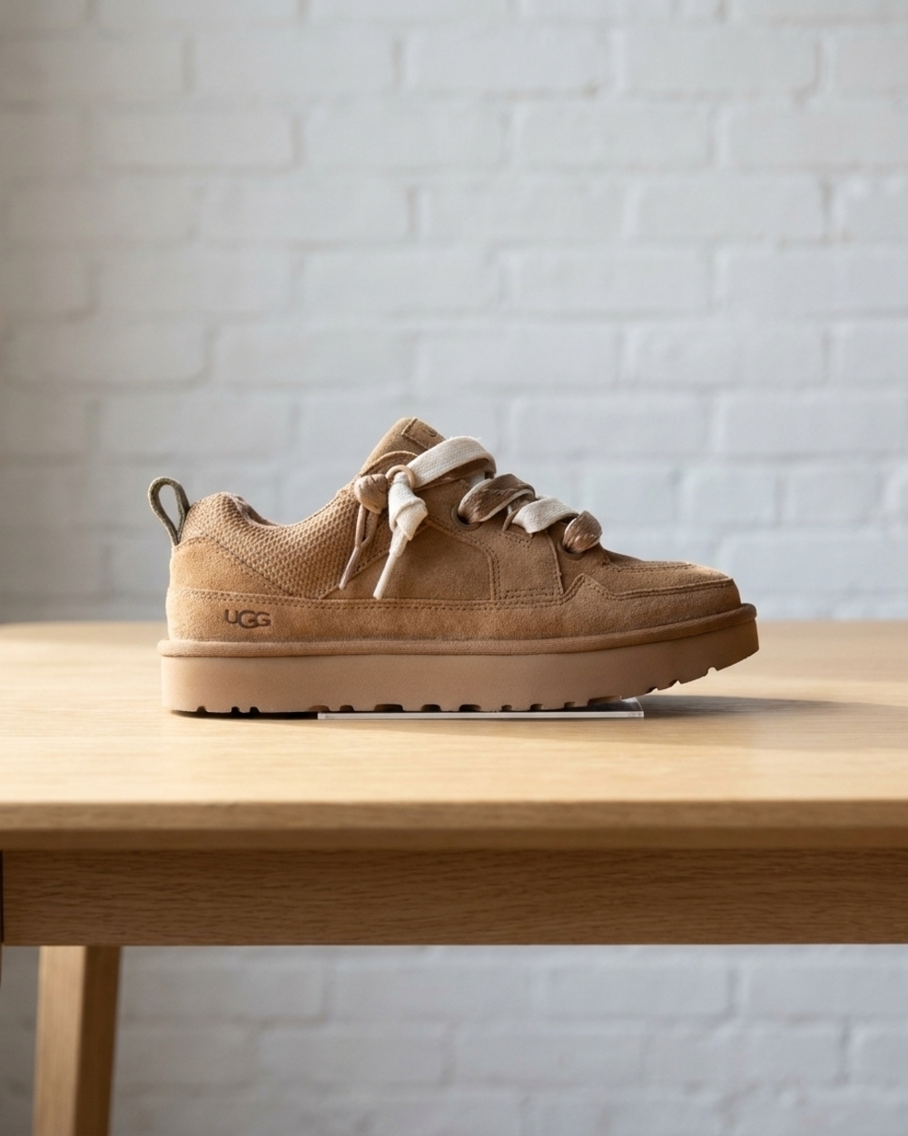 NEW UGG women's lowmel sneaker in chestnut